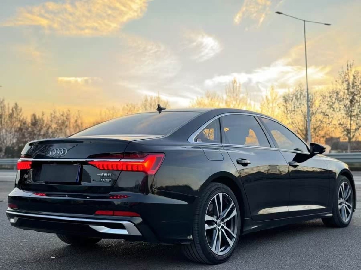 奧迪 奧迪A6L  2023款 改款 40 TFSI 豪華動(dòng)感型圖片