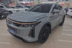 星途瑤光 星途 400T 兩驅(qū)優(yōu)享版