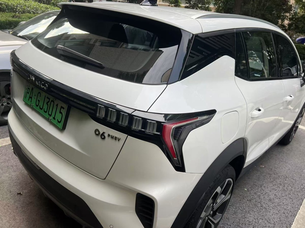 領(lǐng)克 領(lǐng)克06新能源  2022款 PHEV 84KM續(xù)航版 Pro圖片