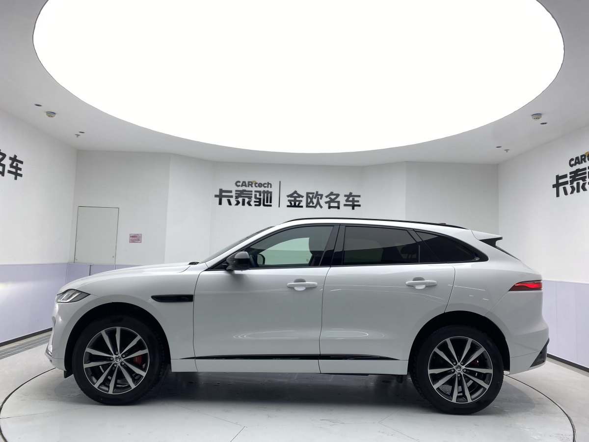 2024年1月捷豹 F-PACE  2024款 P250 R-Dynamic SE