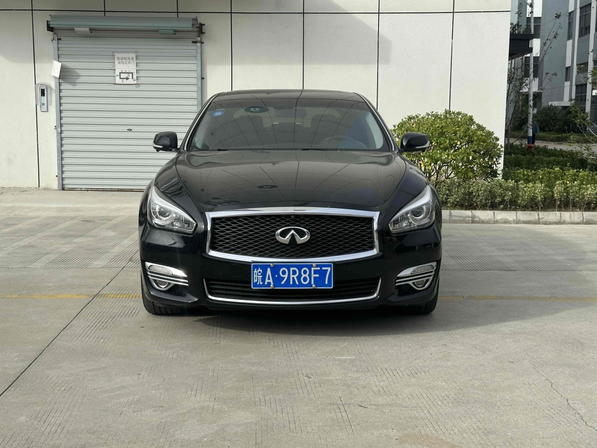 英菲尼迪 Q70  2019款 Q70L 2.0T 精英版圖片