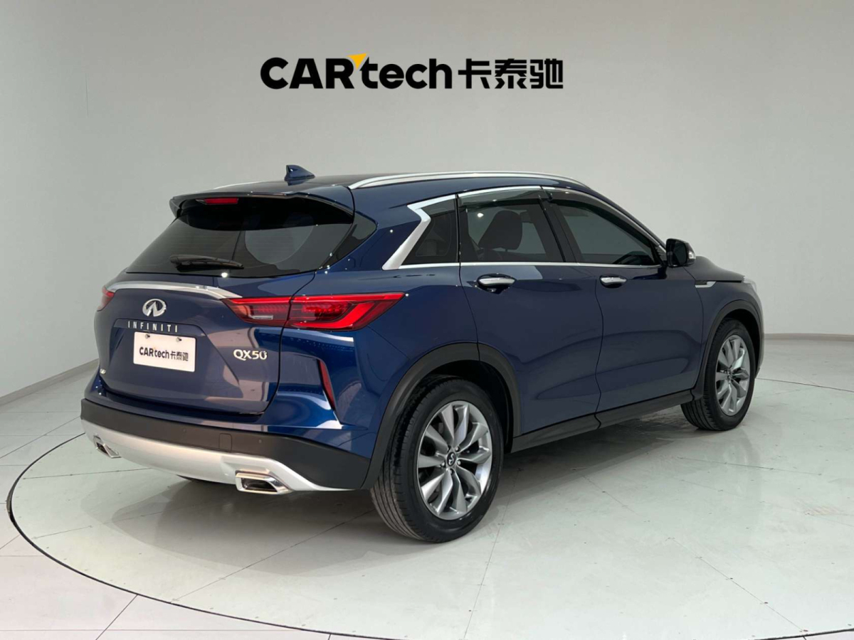 英菲尼迪 QX50  2020款 2.0T 四驅(qū)智能版圖片