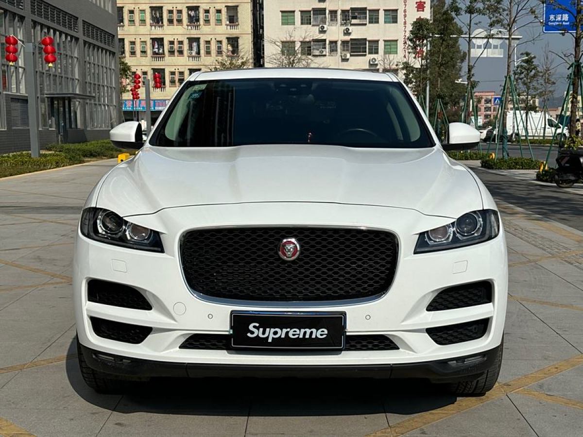 捷豹 F-PACE  2018款 2.0T 兩驅(qū)都市尊享版圖片