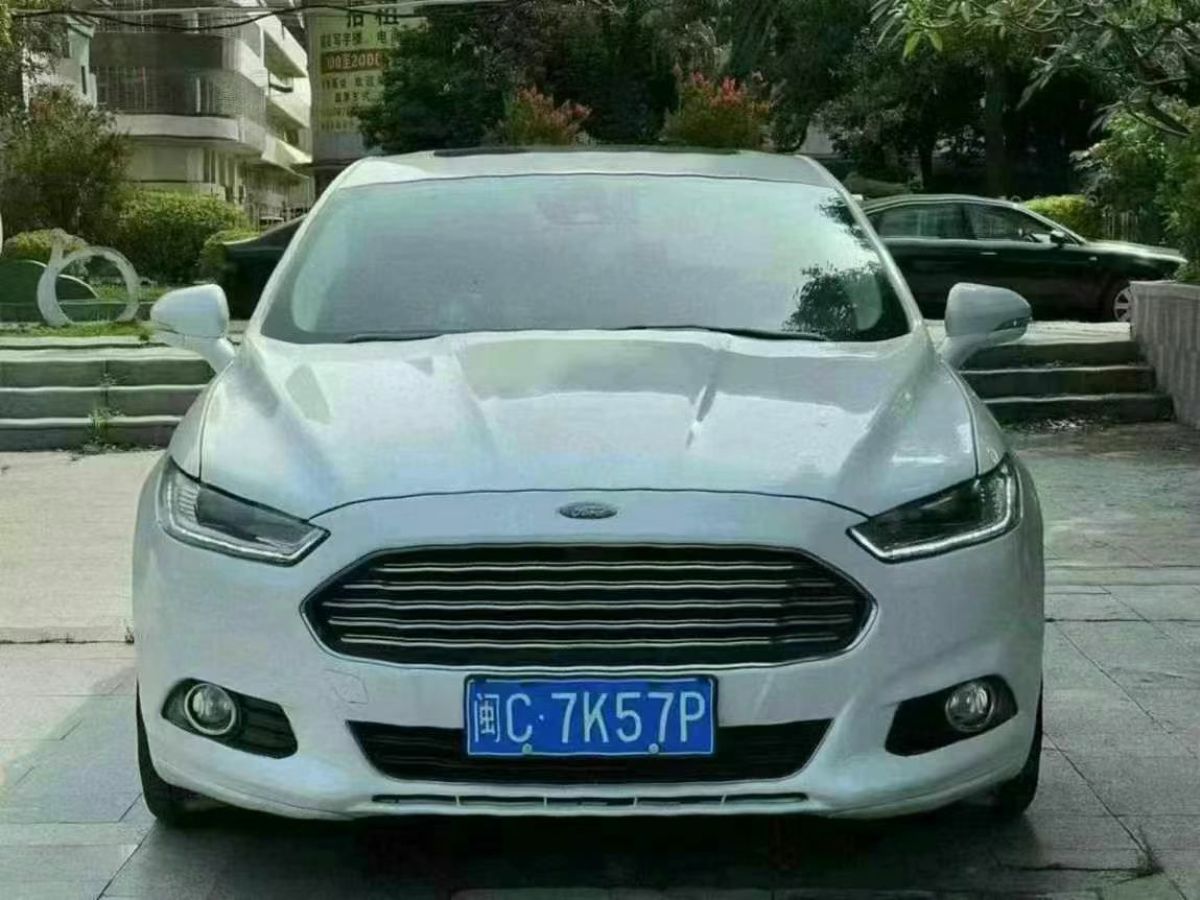 福特 蒙迪歐 圖片