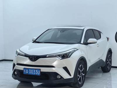 2019年2月 豐田 C-HR 2.0L 領(lǐng)先天窗版 國V圖片