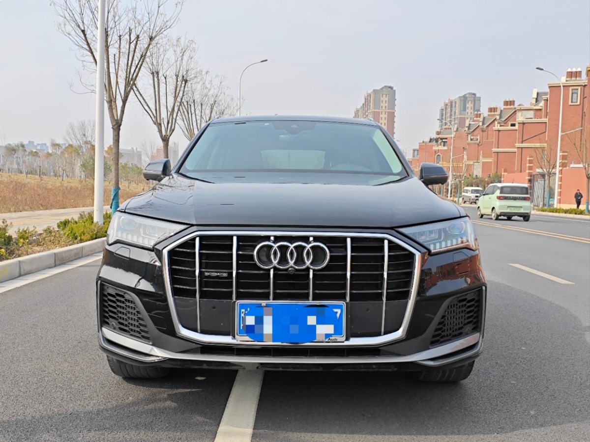 奧迪 奧迪Q7  2020款 55 TFSI quattro S line運(yùn)動(dòng)型圖片