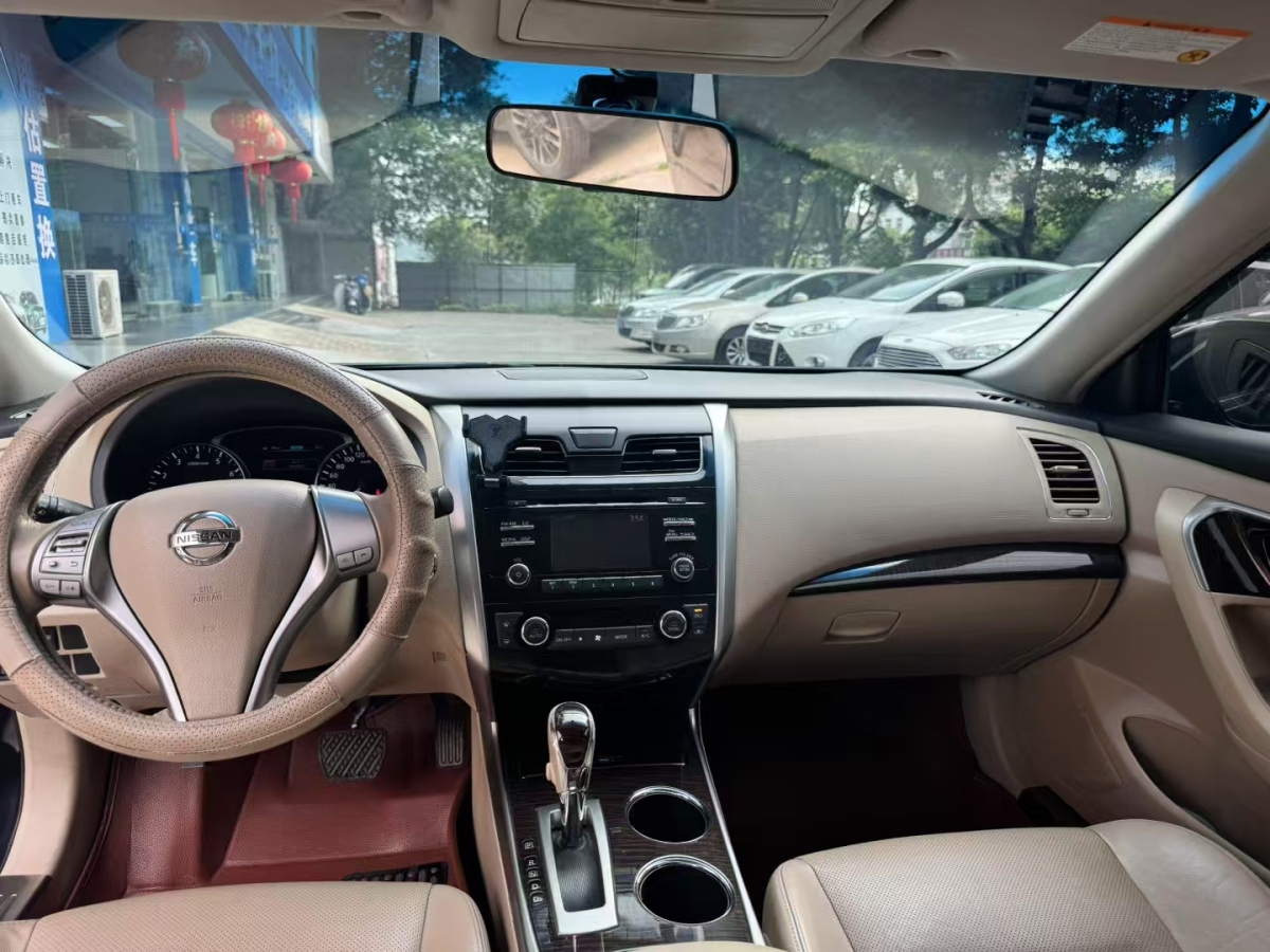 日產(chǎn) 天籟  2013款 2.0L XL舒適版圖片