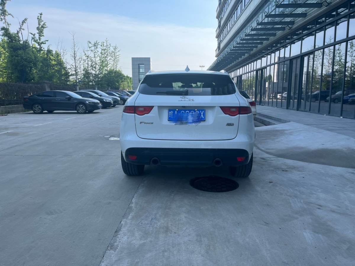 捷豹 F-PACE  2018款 2.0T 四驱R-Sport运动版图片