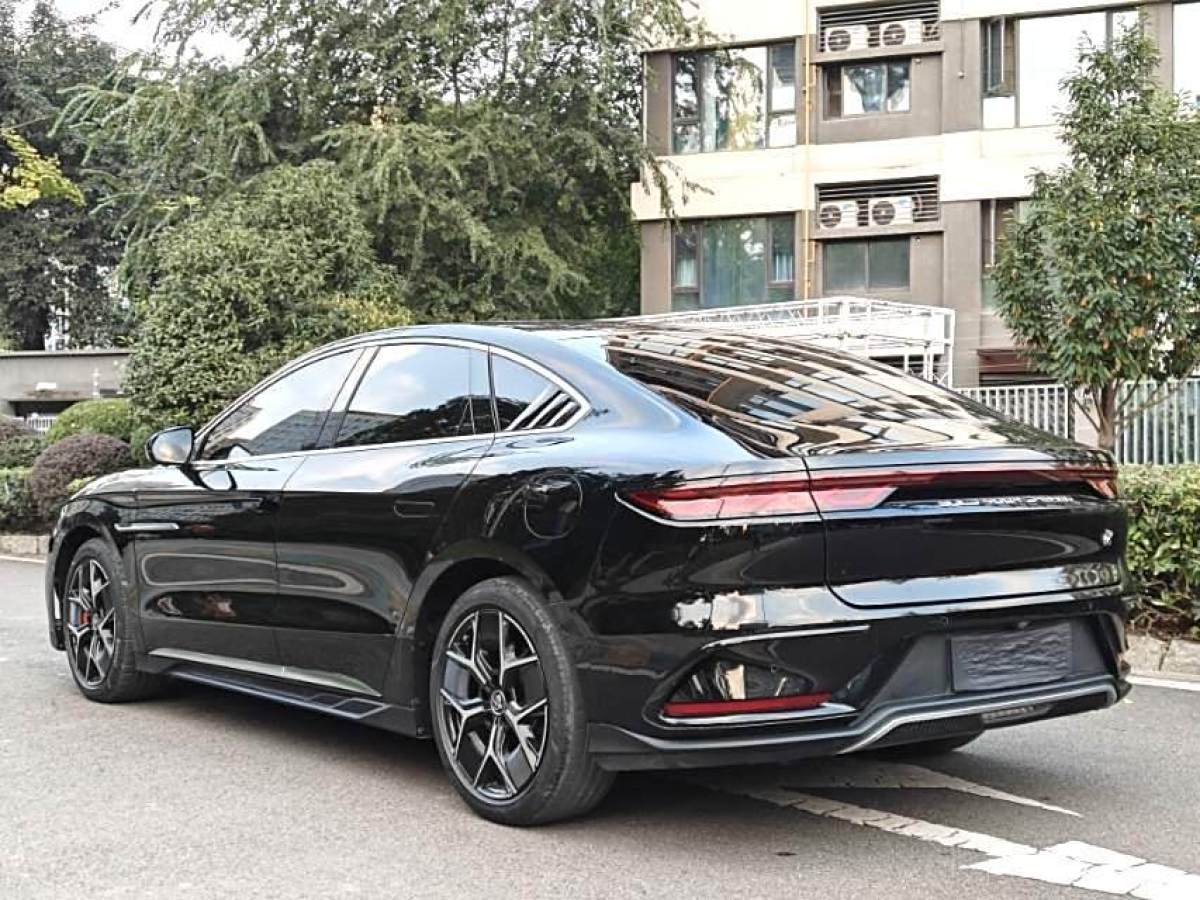 比亞迪 漢  2022款 DM-i 121KM 領(lǐng)航型圖片