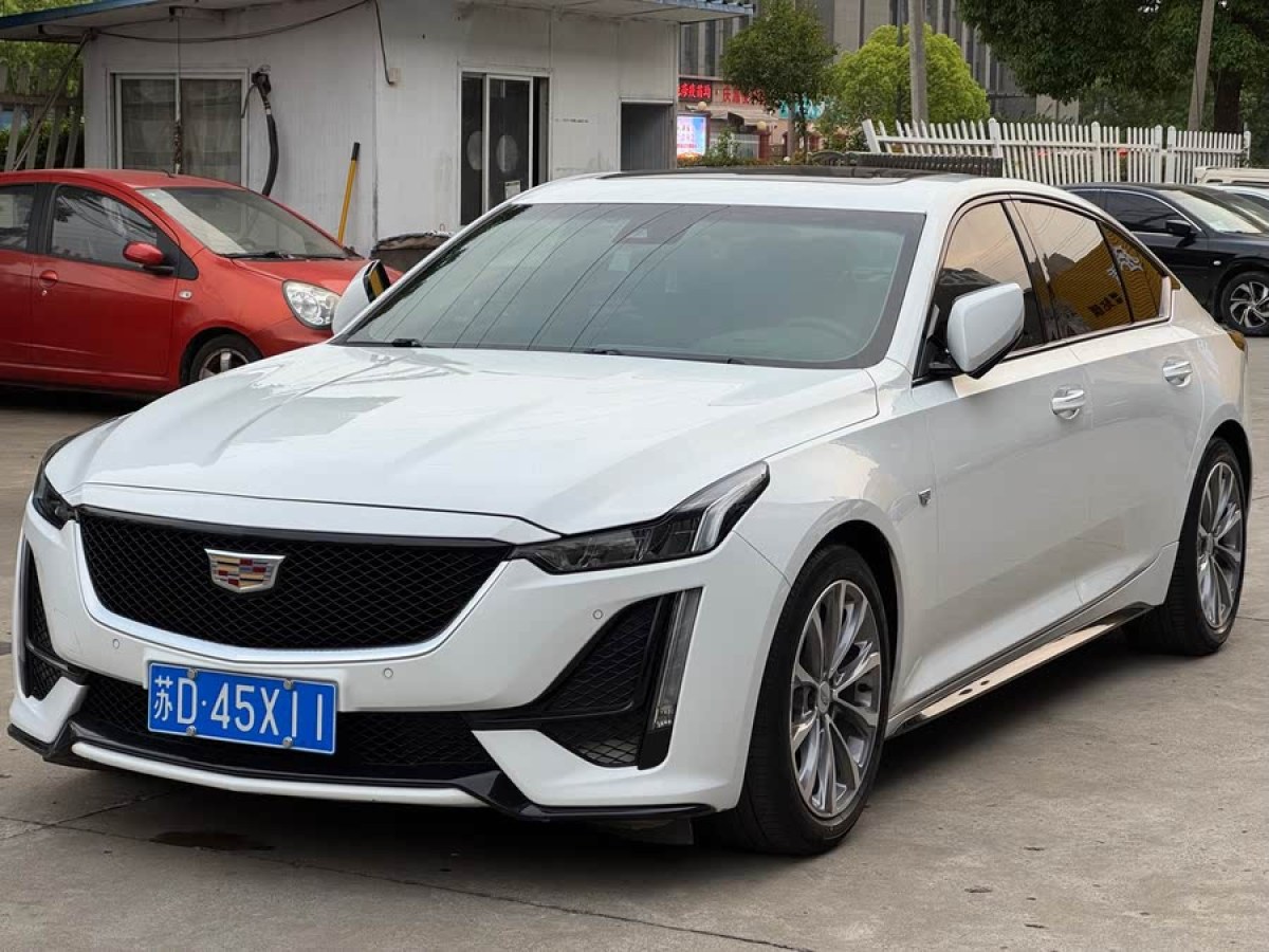 凱迪拉克 CT5  2020款 改款 28T 領(lǐng)先運(yùn)動(dòng)型圖片