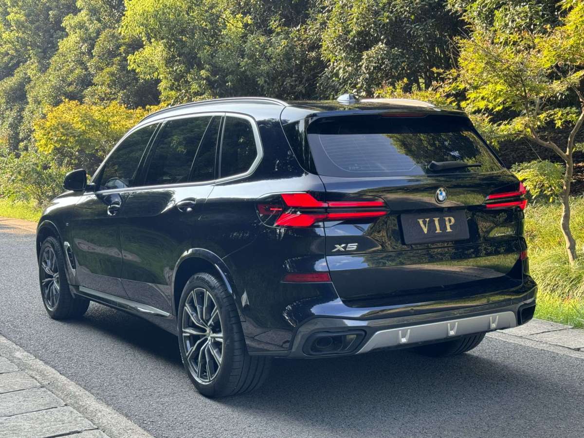 宝马 宝马X5  2023款 xDrive 30Li M运动套装图片