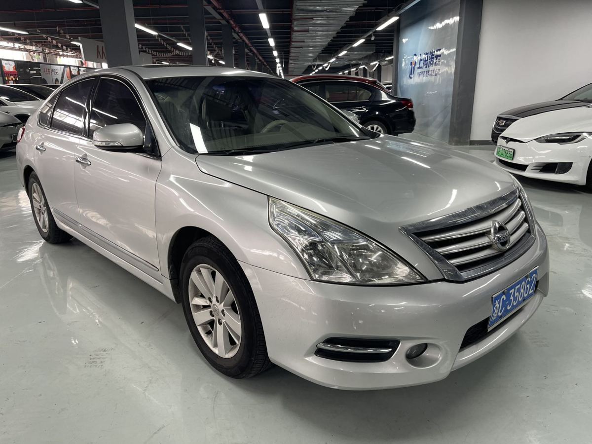 日產(chǎn) 天籟  2011款 2.0L XL榮耀版圖片