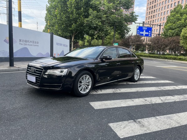 奥迪 奥迪A8  2014款 A8L 45 TFSI quattro舒适型