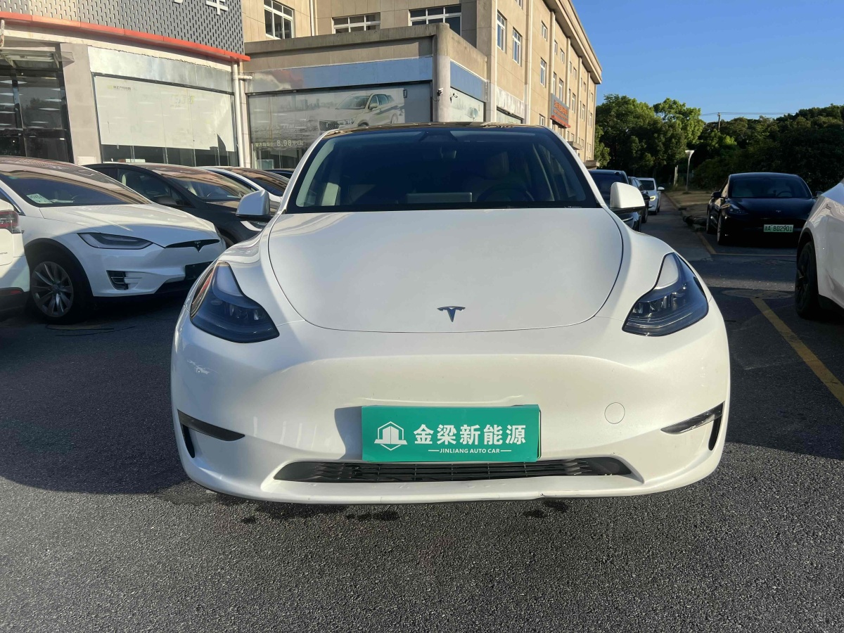 特斯拉 Model 3  2023款 長(zhǎng)續(xù)航煥新版 雙電機(jī)全輪驅(qū)動(dòng)圖片