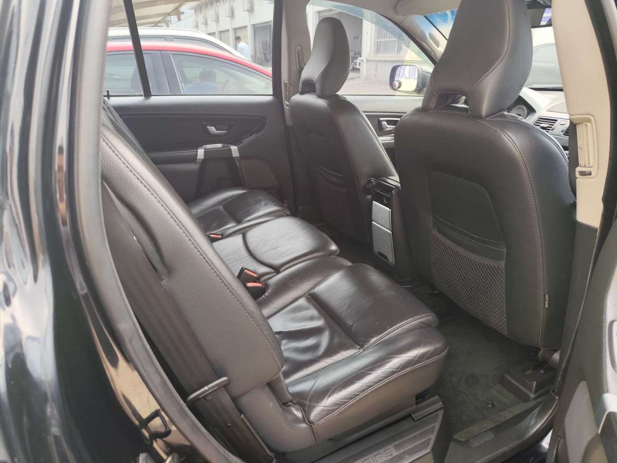 沃爾沃 XC90  2013款 2.5T T5 豪華版圖片