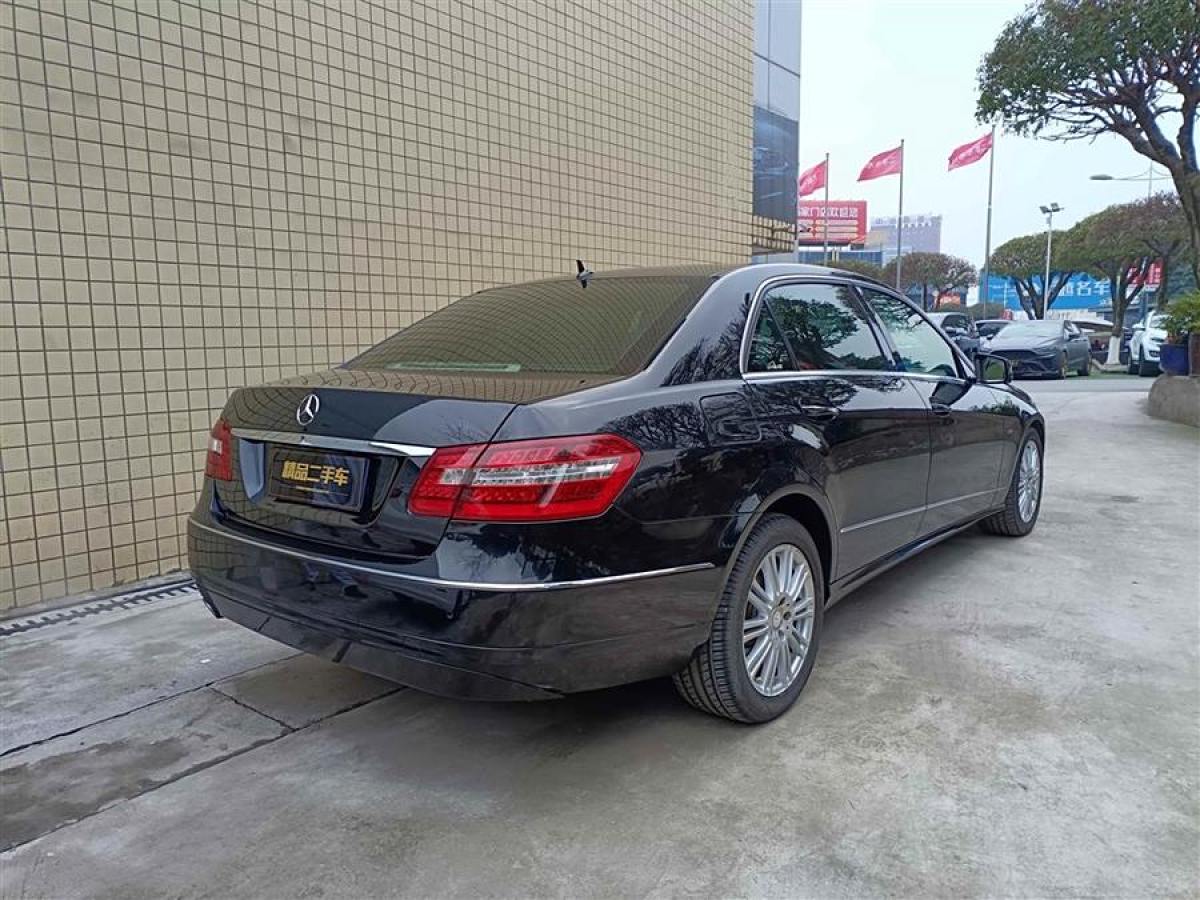 奔馳 奔馳E級  2011款 E 200 L CGI優(yōu)雅型圖片