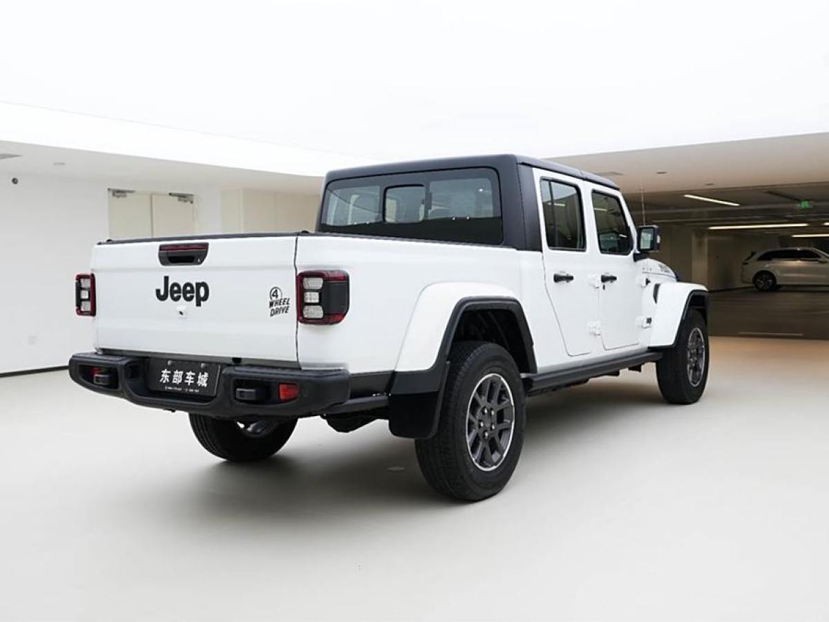 2023年4月Jeep 角斗士  2023款 3.6L Overland