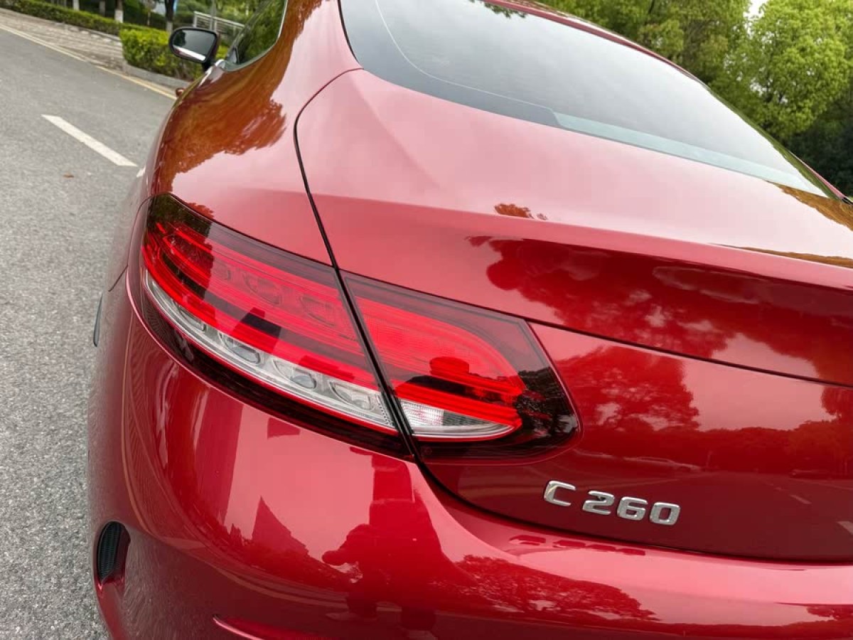 奔馳 奔馳C級  2020款 C 260 4MATIC 轎跑車圖片
