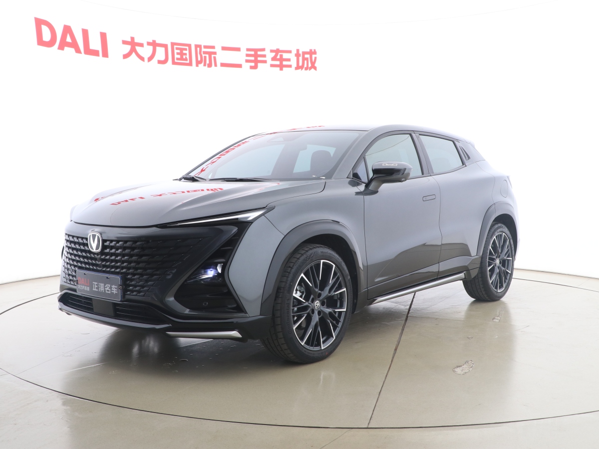 2023年8月長(zhǎng)安 UNI-T  2022款 1.5T 運(yùn)動(dòng)版 尊貴型