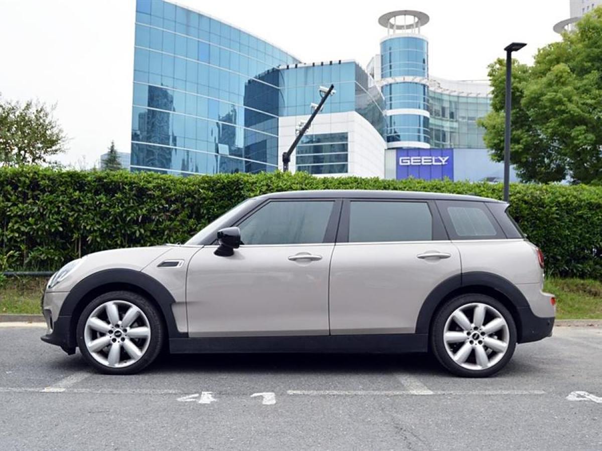 MINI CLUBMAN  2023款 改款 1.5T COOPER 經(jīng)典派圖片