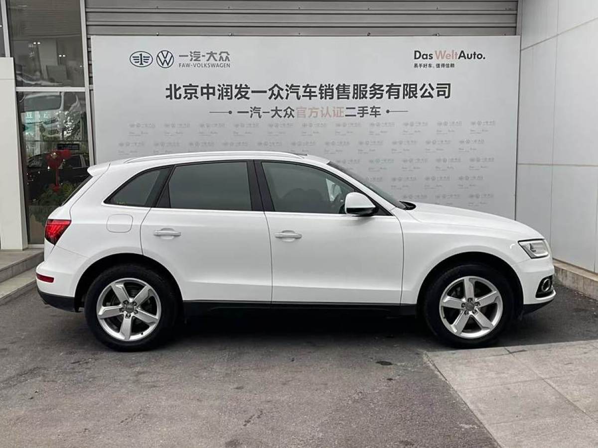 奧迪 奧迪Q5  2017款 40 TFSI 進(jìn)取型圖片