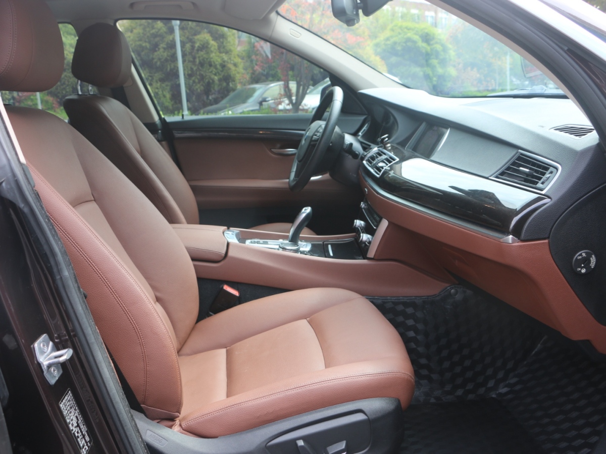 2016年11月宝马 宝马5系GT  2015款 528i 领先型