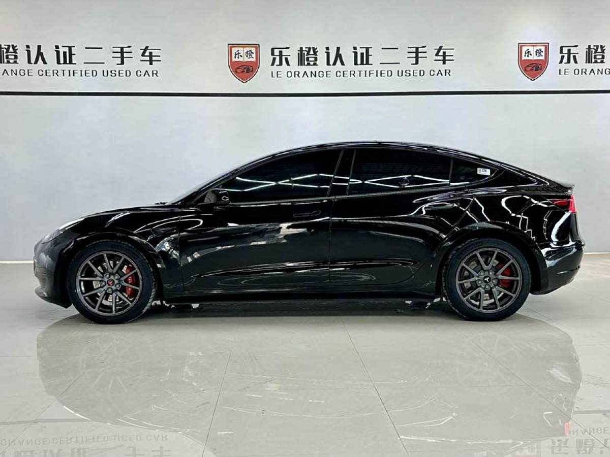 特斯拉 Model 3  2022款 改款 后輪驅(qū)動(dòng)版圖片