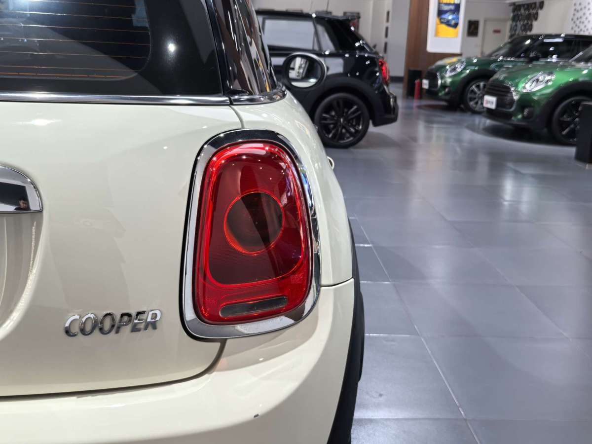 MINI MINI  2016款 1.2T ONE 先鋒派圖片