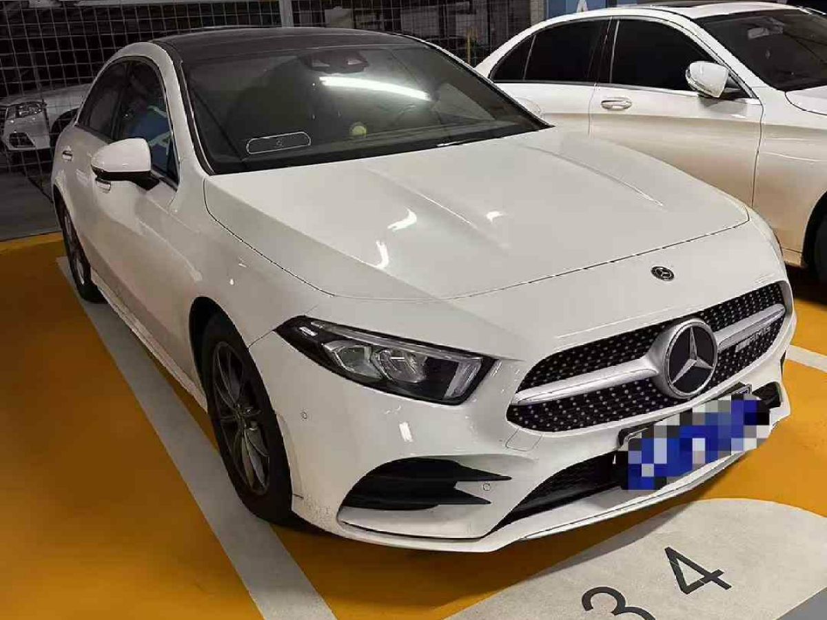 奔馳 奔馳GLE  2020款  GLE 350 4MATIC 時尚型圖片