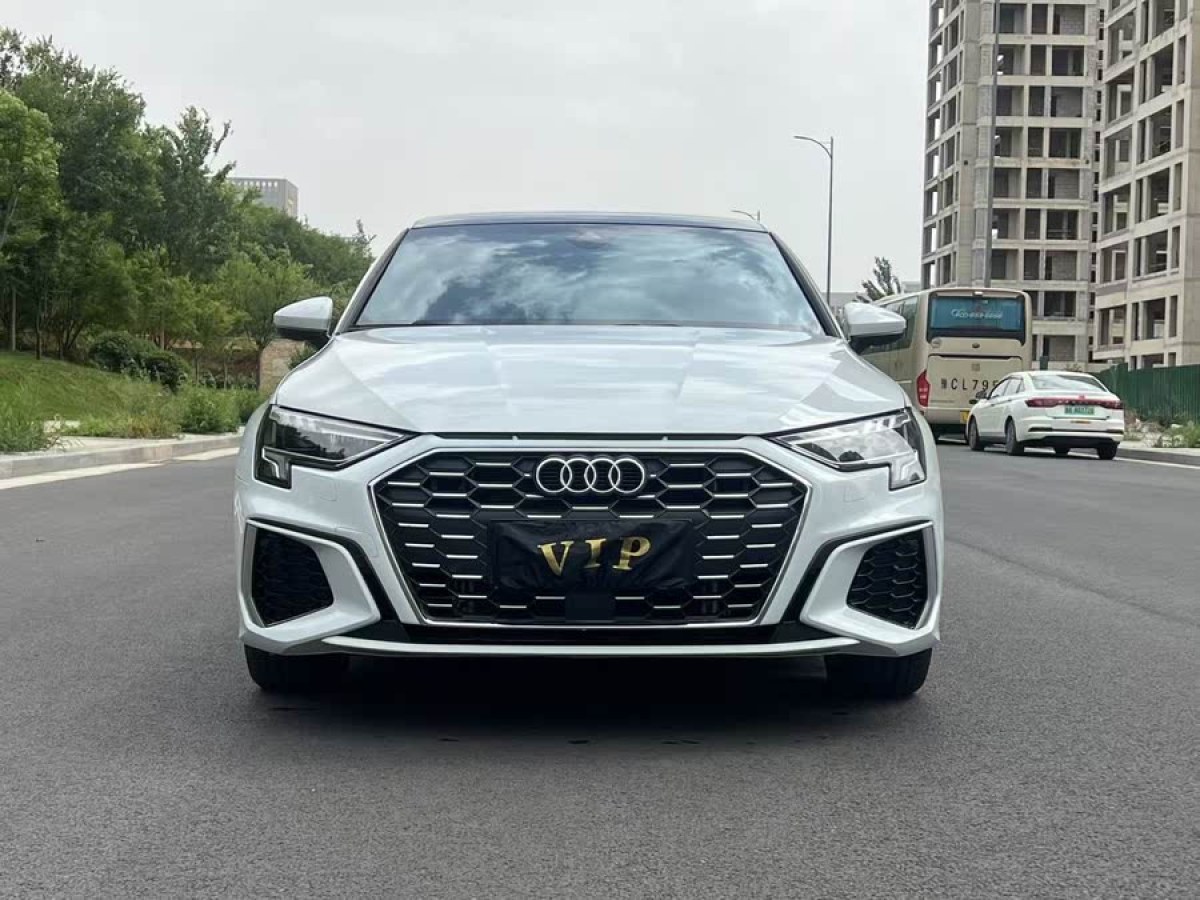 奧迪 奧迪A3  2024款 A3L Limousine 35 TFSI 時尚運(yùn)動型圖片