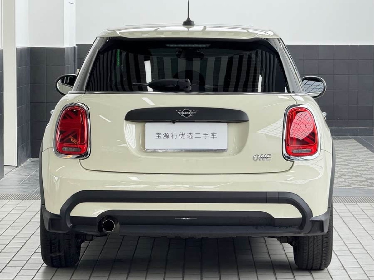 MINI MINI  2022款 改款 1.5T ONE 五門版PLUS圖片