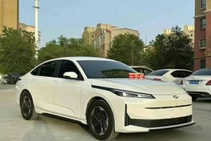 奔馳E級(jí)新能源 奔馳 E 350 e L 插電式混合動(dòng)力轎車(chē)