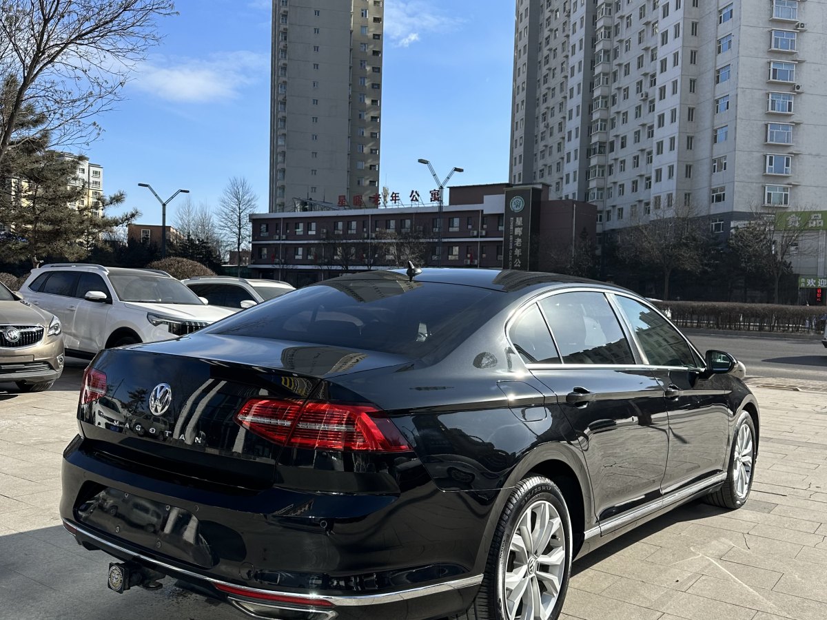 大眾 邁騰  2019款  330TSI DSG 豪華型 國(guó)VI圖片