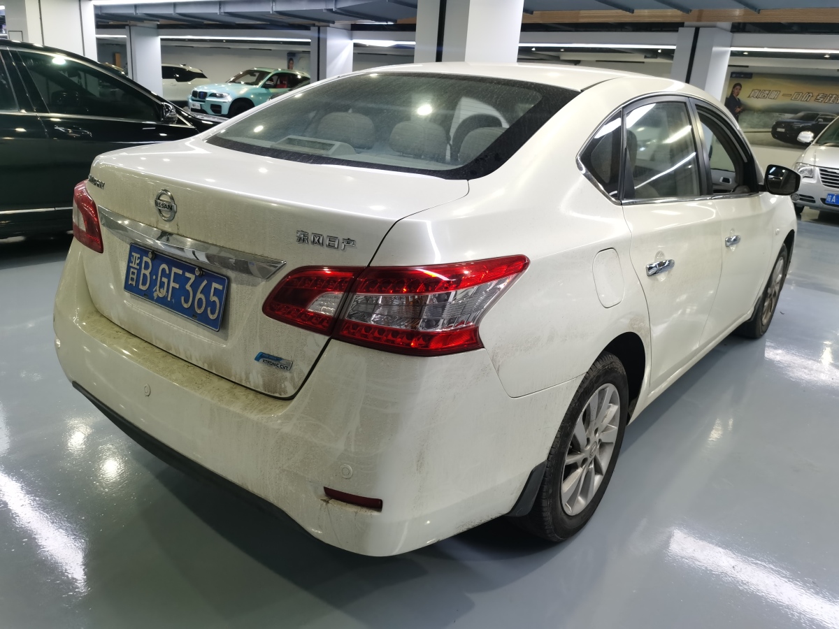 日產(chǎn) 軒逸  2014款 1.6XV CVT尊享版圖片