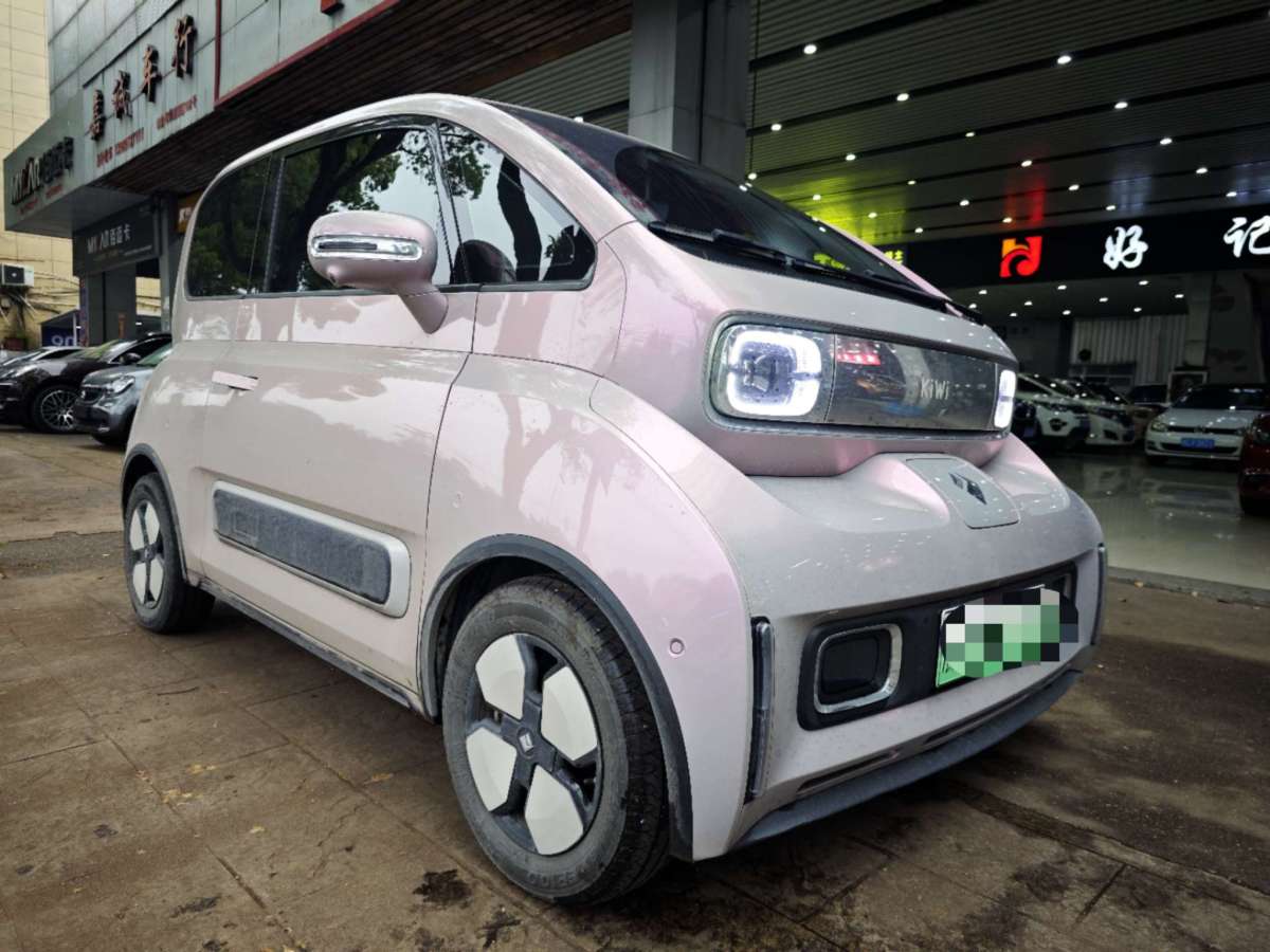 宝骏 宝骏KiWi EV  2023款 大疆版 磷酸铁锂图片