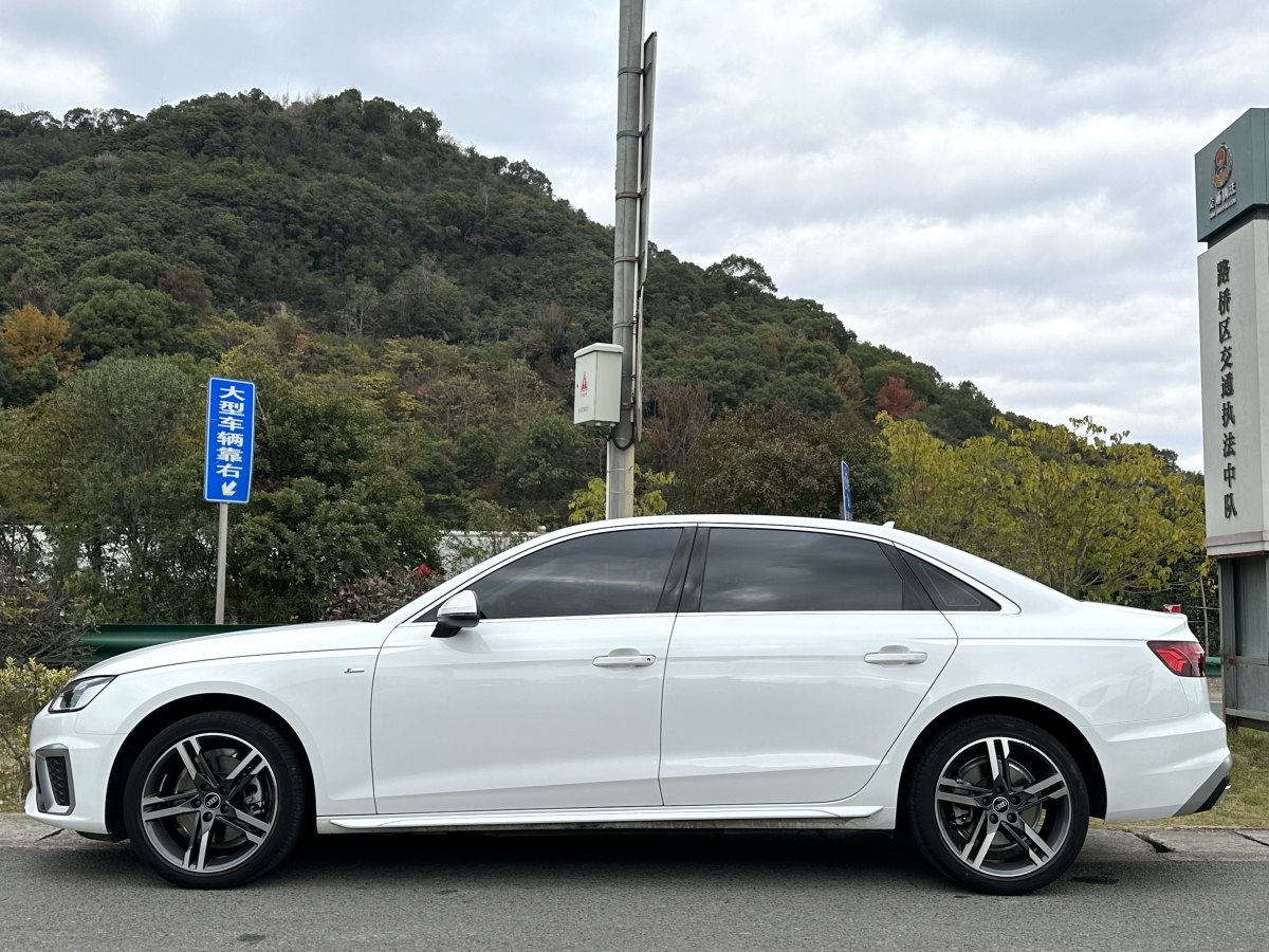 奧迪 奧迪A4L  2020款 40 TFSI 時尚動感型圖片