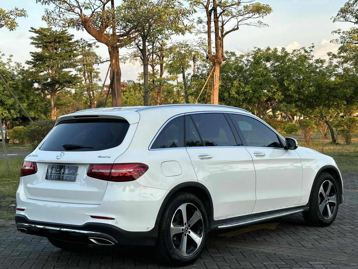 奔馳 奔馳GLC  2019款 改款 GLC 260 L 4MATIC 豪華型圖片