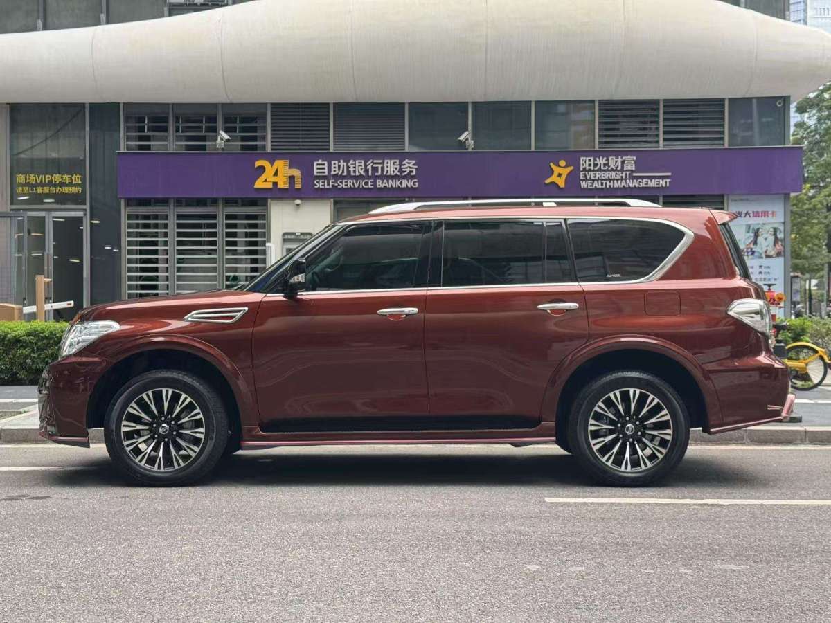 日產(chǎn) 途樂  2018款 4.0L 領(lǐng)英型圖片