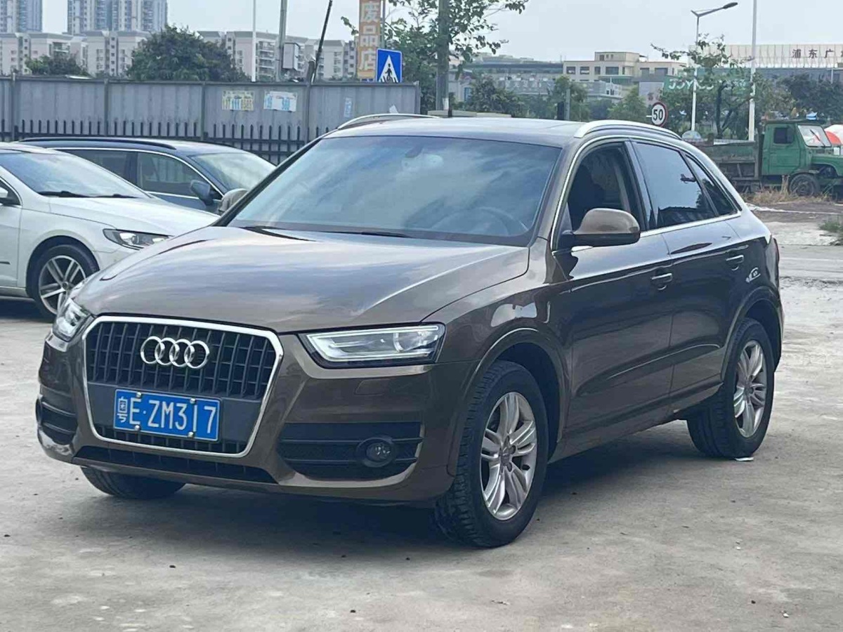 2015年4月奧迪 奧迪Q3  2015款 30 TFSI 舒適型