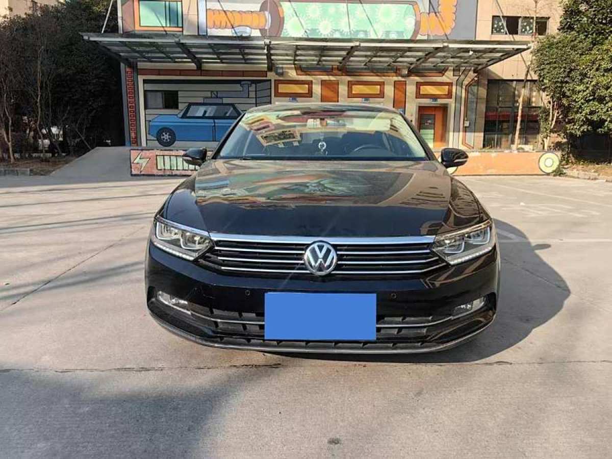 大眾 邁騰  2019款  330TSI DSG 領(lǐng)先型 國VI圖片