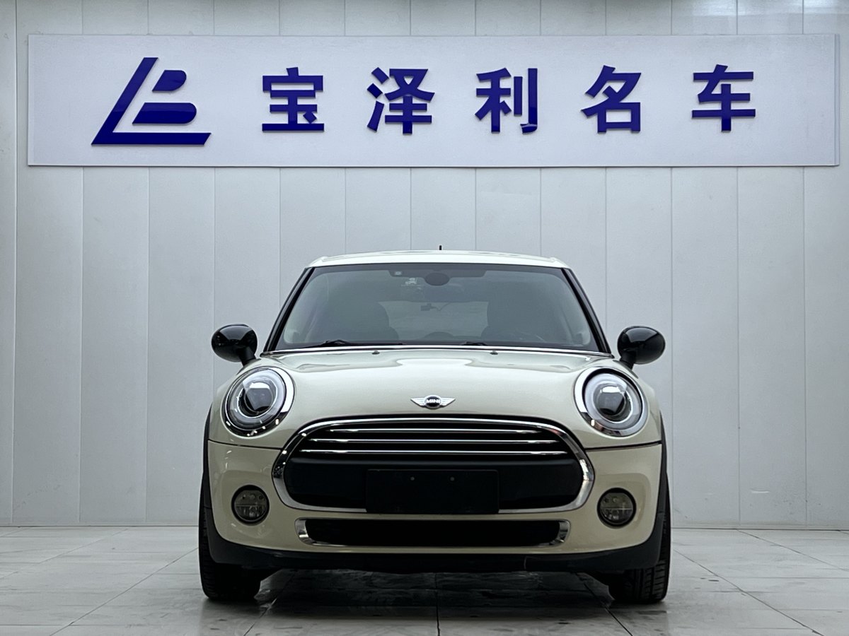 MINI MINI  2015款 1.2T ONE 五門版圖片