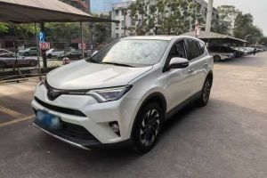 RAV4榮放 豐田 2.0L CVT兩驅(qū)風(fēng)尚X版