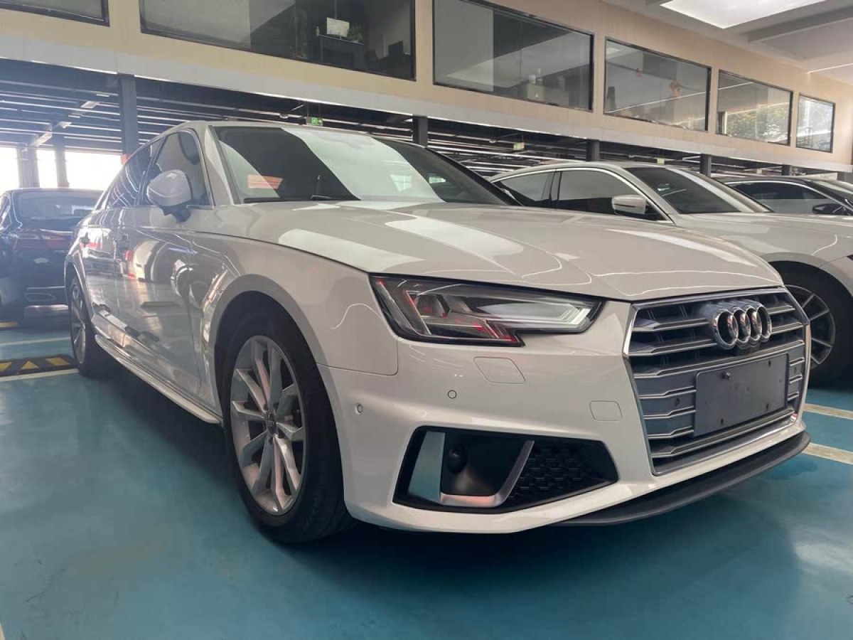 2019年4月奧迪 奧迪A4L  2019款 40 TFSI 時尚型 國V