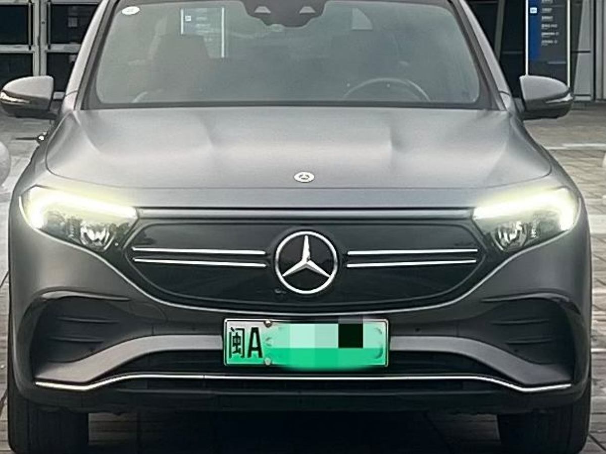 奔馳 奔馳EQB  2022款 EQB 350 4MATIC 首發(fā)特別版圖片