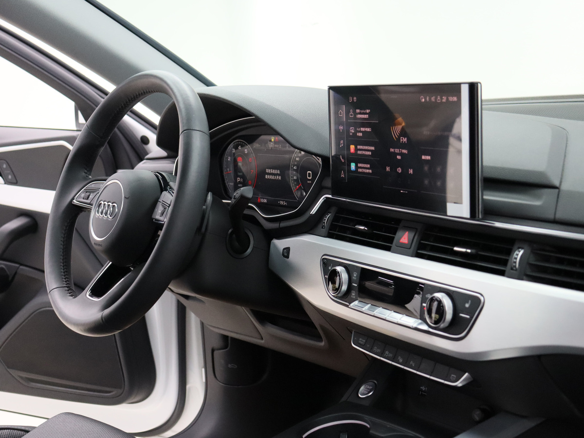 奧迪 奧迪A4L  2020款 40 TFSI 豪華動(dòng)感型圖片