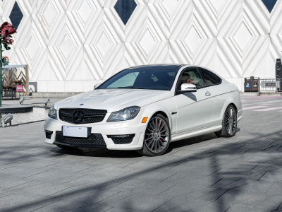 2015年10月 奔馳 奔馳C級(jí)AMG AMG C 63 Coupe 高性能版圖片