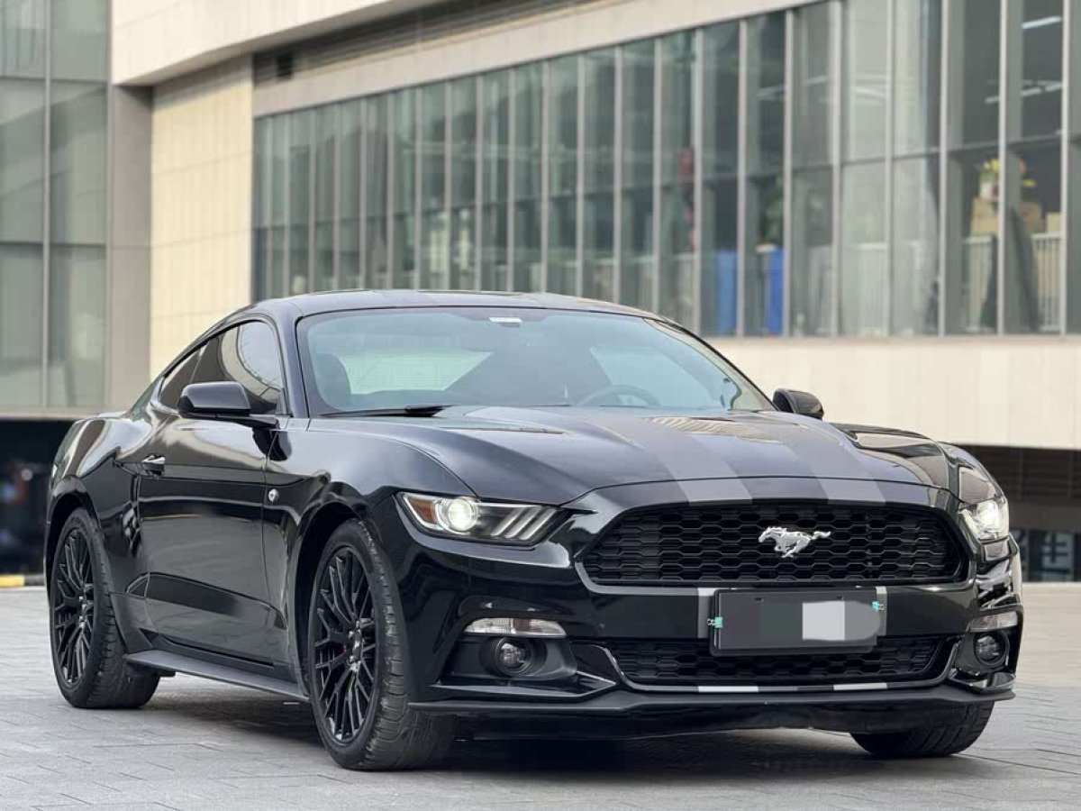 福特 Mustang  2016款 2.3T 運(yùn)動(dòng)版圖片
