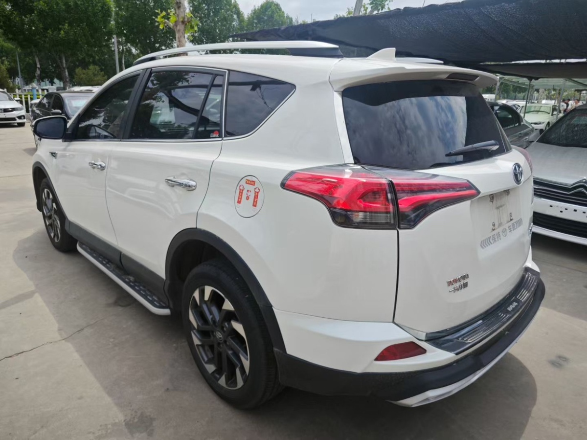 豐田 RAV4榮放  2018款 2.5L 自動四驅(qū)精英i版圖片