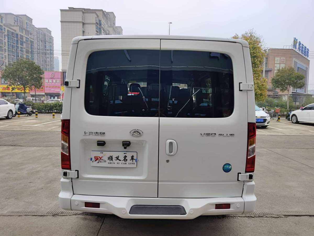 上汽大通 v80 2020款 2.0t 手動plus城市版短軸超低頂5/6座圖片