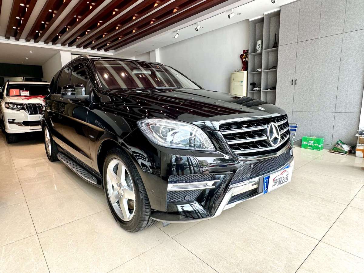 奔驰 奔驰M级  2012款 ML 350 动感型图片